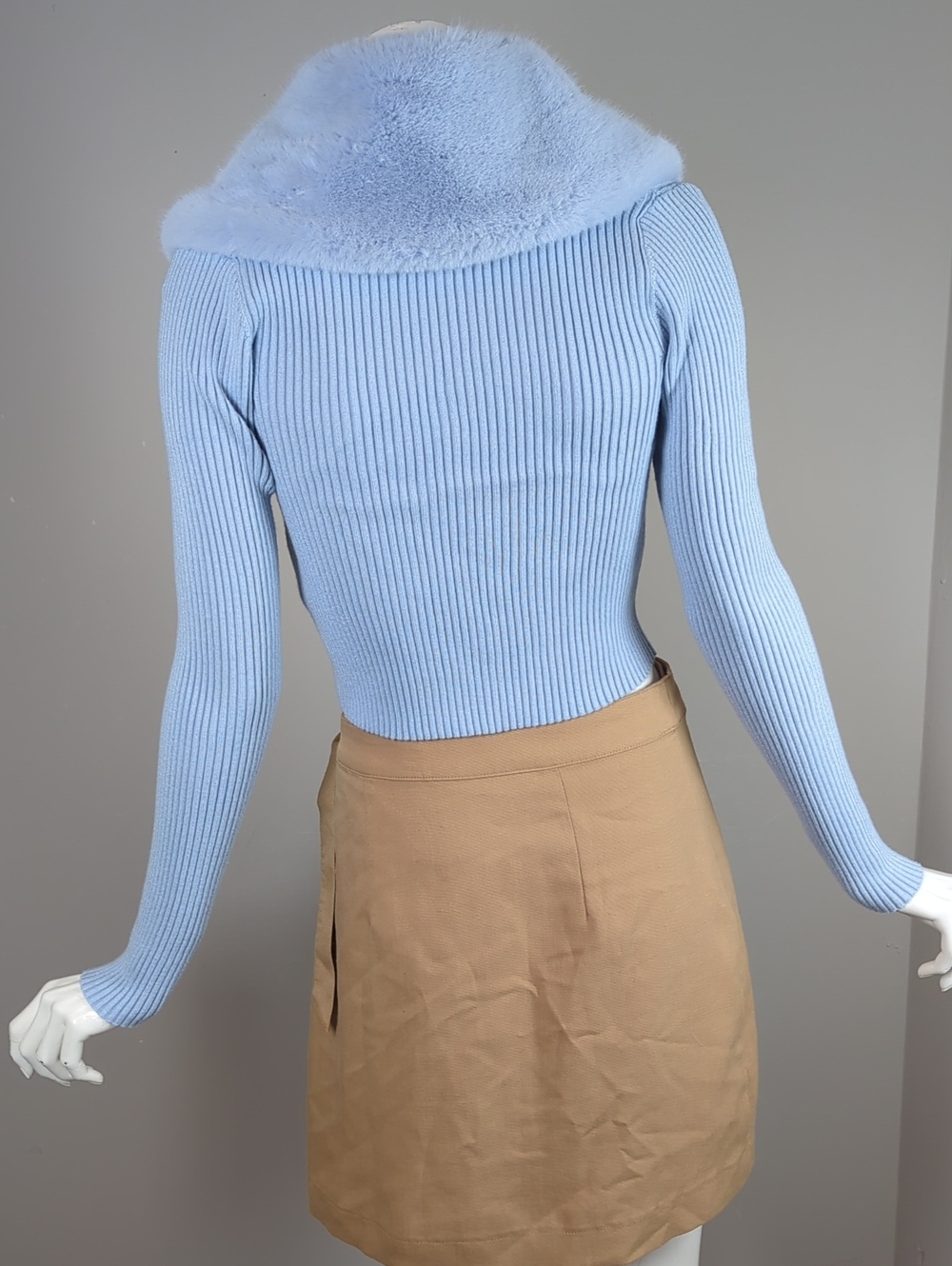Zara Light Blue Ribbed Knit Sweater with Faux Fur Collar Small